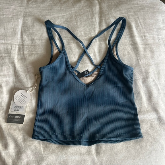 Vuori Rib Crop Tank Top Women's Size XS Pool BlueRibbed Activewear Yoga NWT - Picture 5 of 8